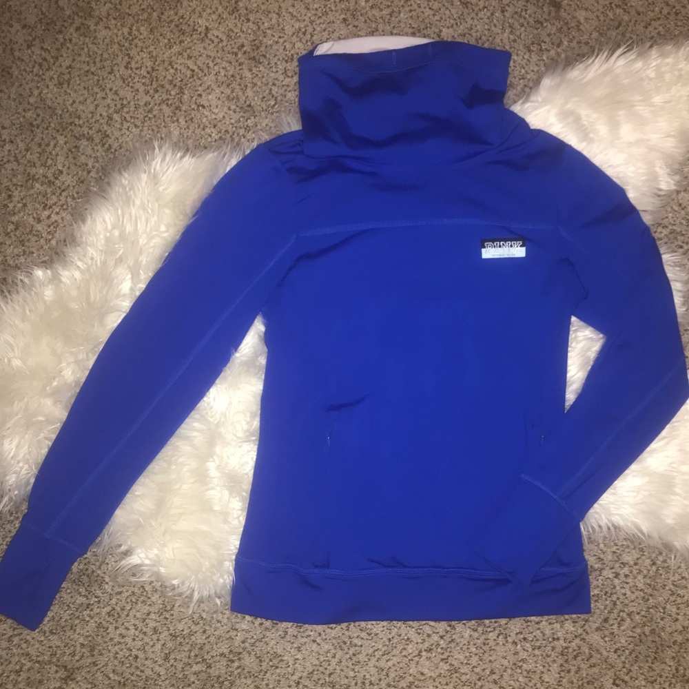 Victoria’s Secret Ultimate Crew neck top
